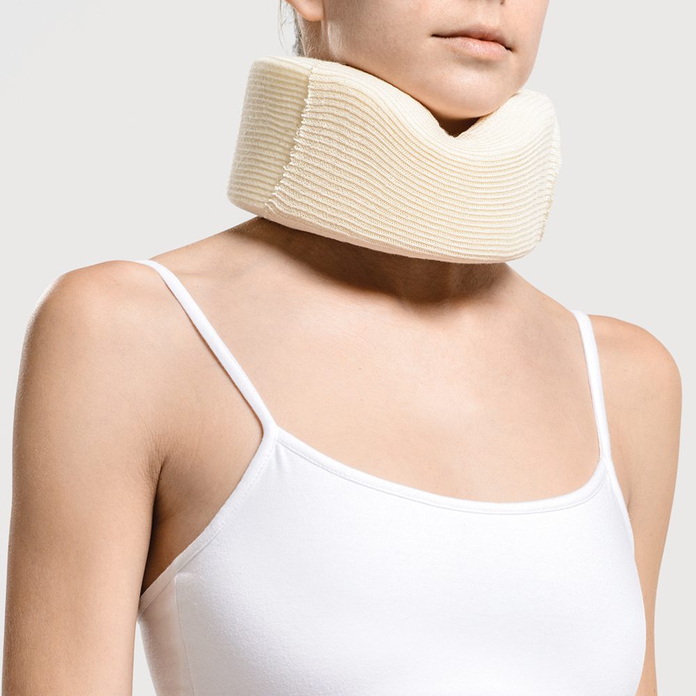 Collar/Collarete cervical de espuma - Imagen 4