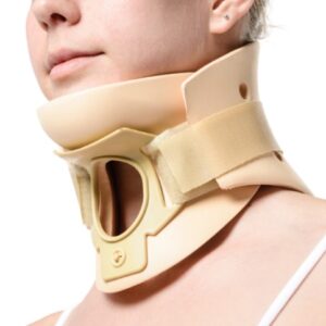 Collar Cervical Filadelfia con Abertura Traqueal